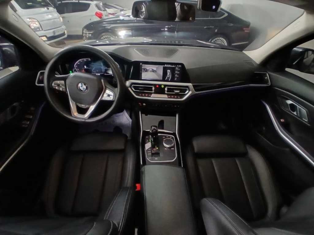 BMW 3시리즈 3시리즈 (G20) 320i M 스포츠 이미지 6