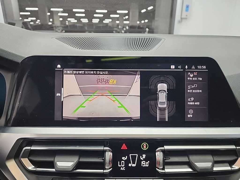 BMW 3시리즈 3시리즈 (G20) 320i M 스포츠 블랙수트 이미지 16