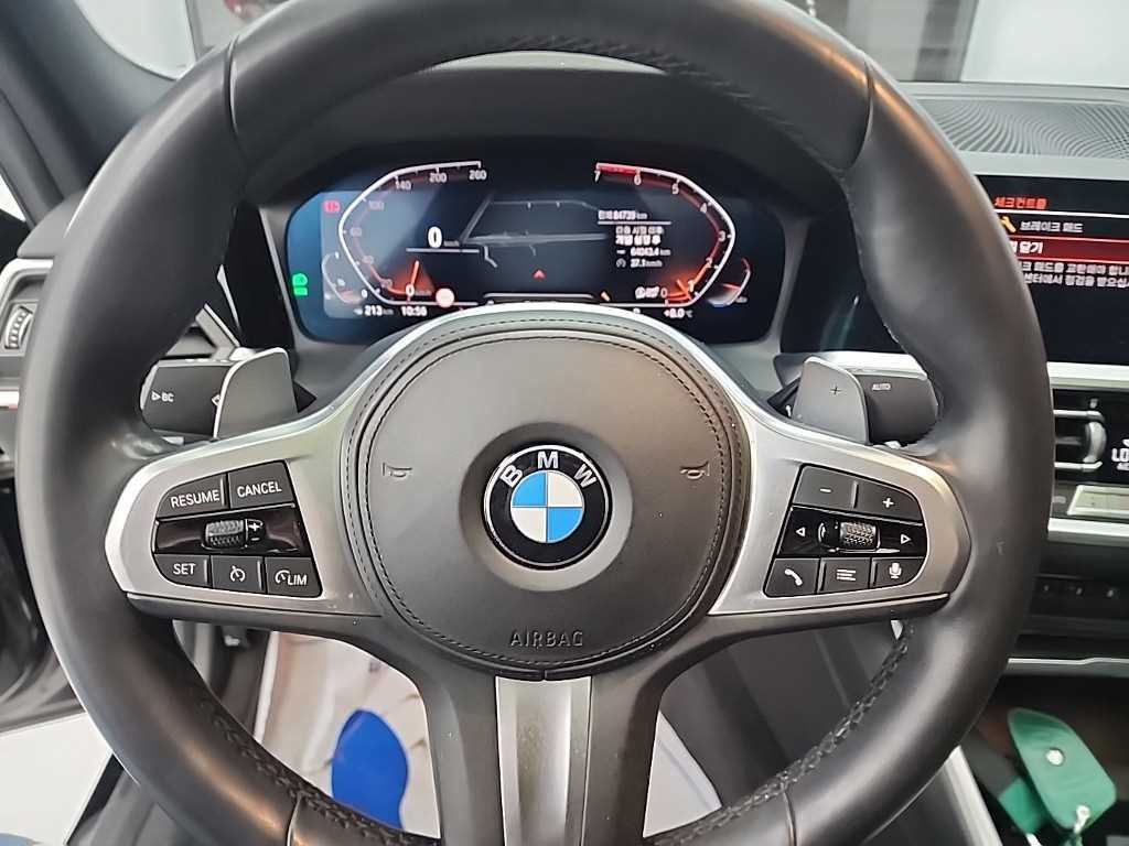BMW 3시리즈 3시리즈 (G20) 320i M 스포츠 블랙수트 이미지 9