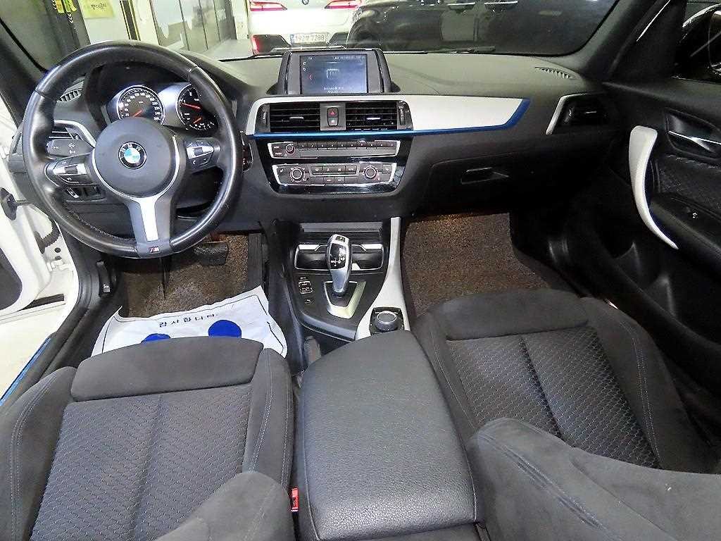 BMW 1시리즈 1시리즈 (F20) 118d M 스포츠 섀도우 에디션 이미지 10