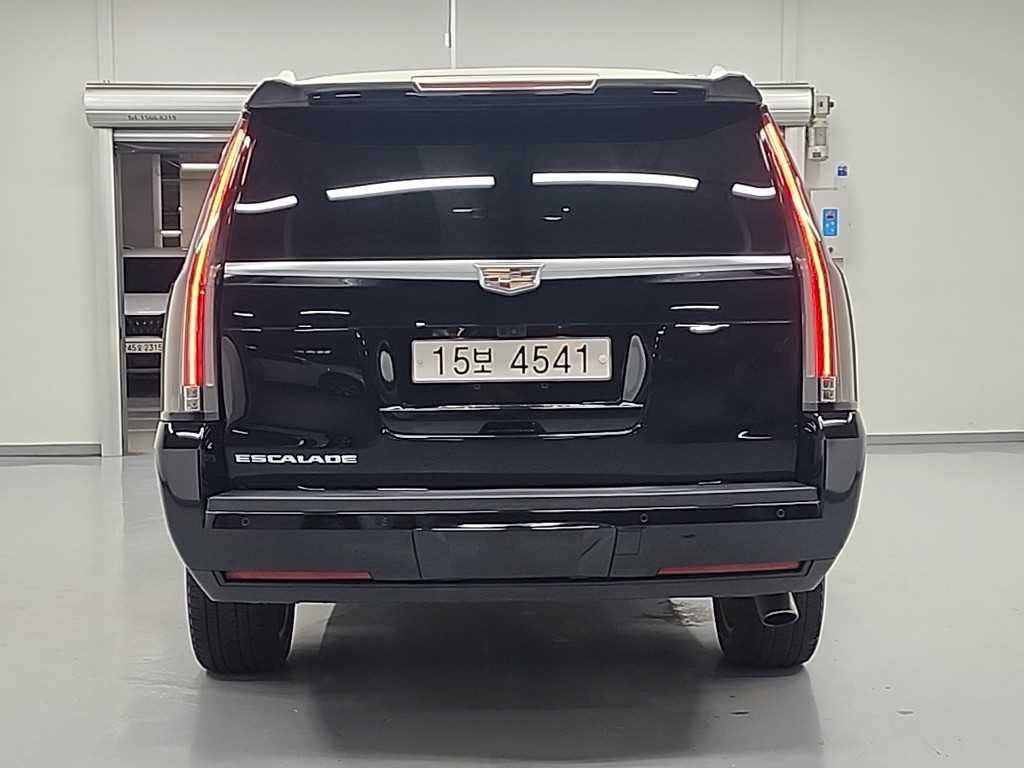 캐딜락 에스컬레이드 6.2 V8 ESV 이미지 3
