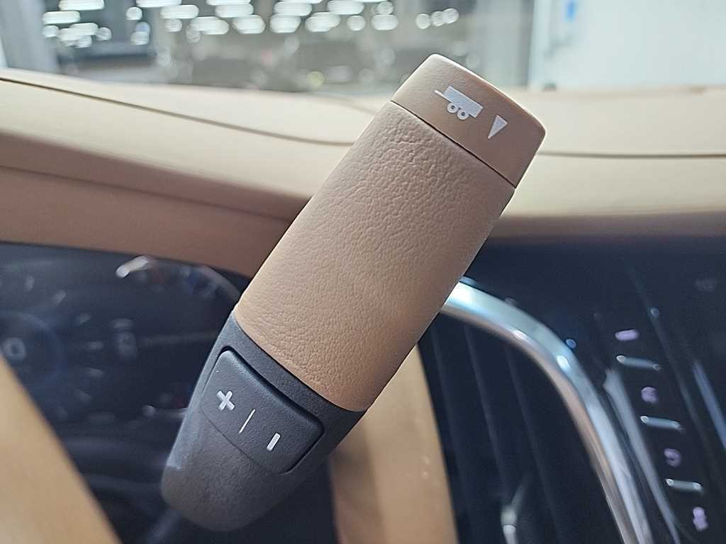 캐딜락 에스컬레이드 6.2 V8 ESV 이미지 8