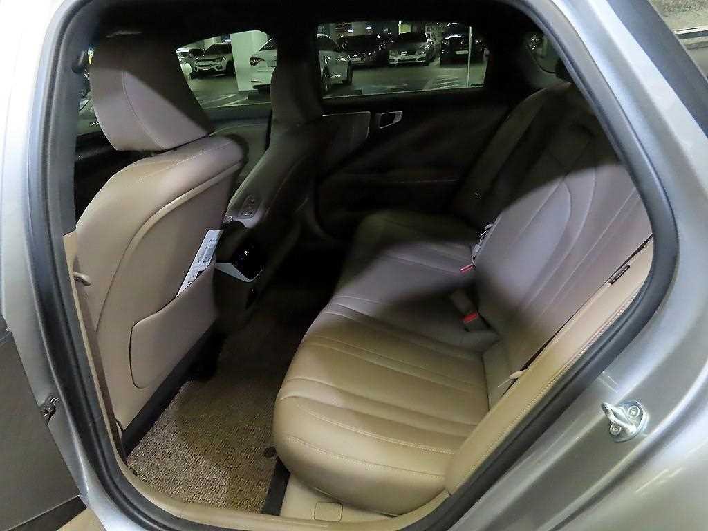 기아 K8 2.5 2WD 노블레스 이미지 3