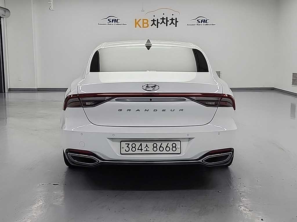 현대 그랜저 더 뉴 그랜저 IG 2.5 르블랑 이미지 3