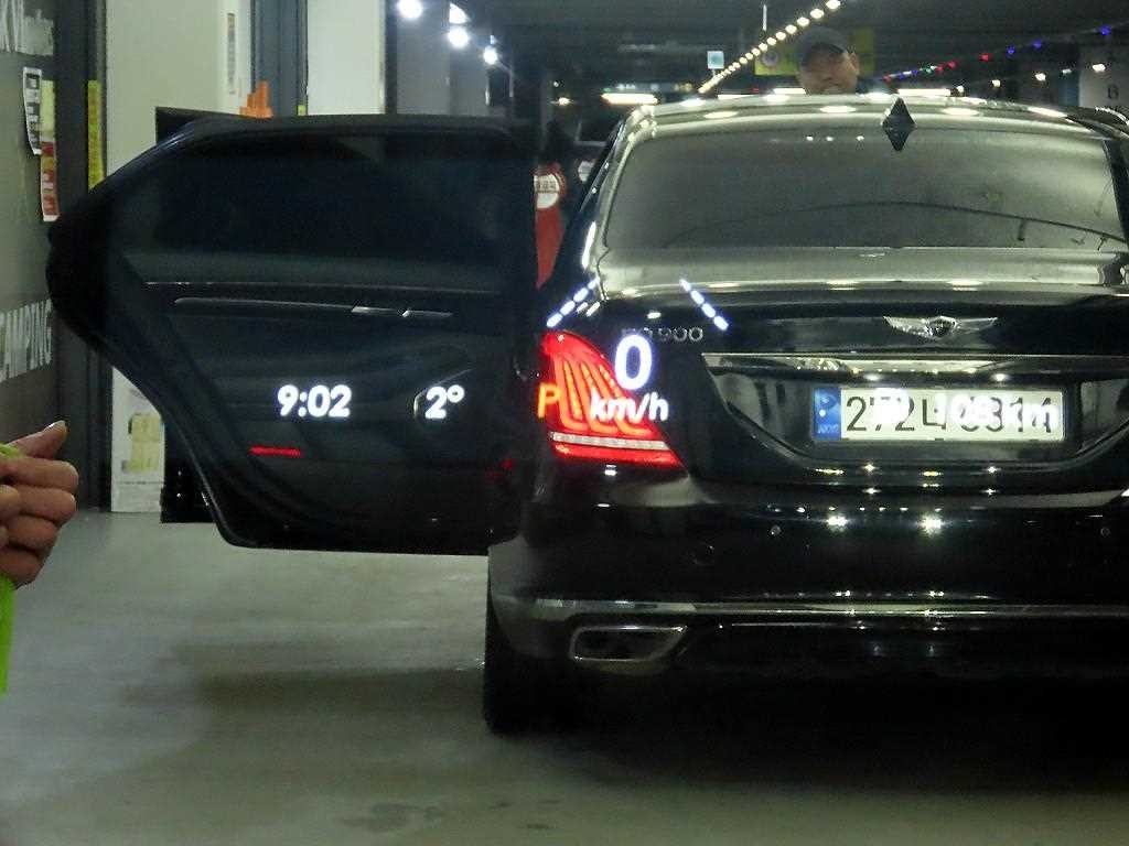 링컨 에비에이터 에비에이터 2세대 3.0 블랙라벨 AWD 이미지 13