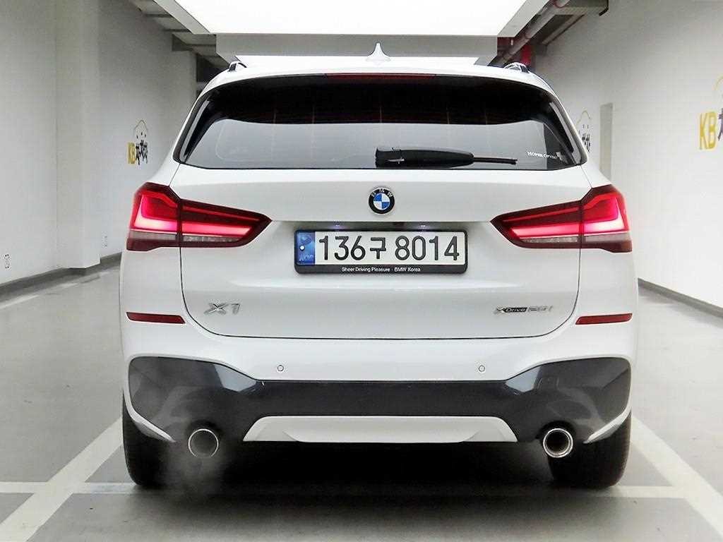 BMW X1 X1 (F48) xDrive 20i M 스포츠 이미지 3