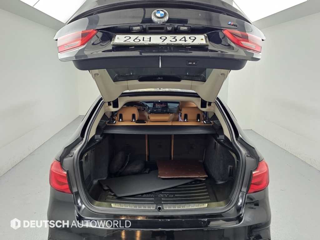 BMW 그란투리스모 3시리즈 GT (F34) GT 320D 럭셔리 이미지 19