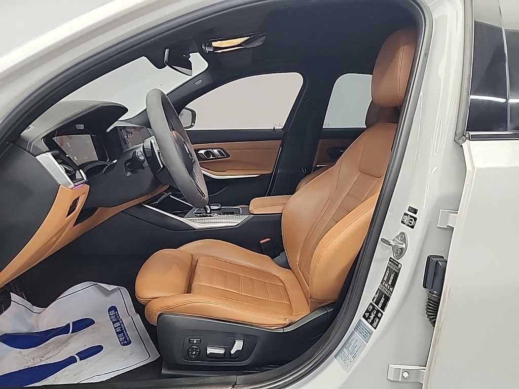 BMW 3시리즈 3시리즈 (G20) 330i xDrive M 스포츠 이미지 11