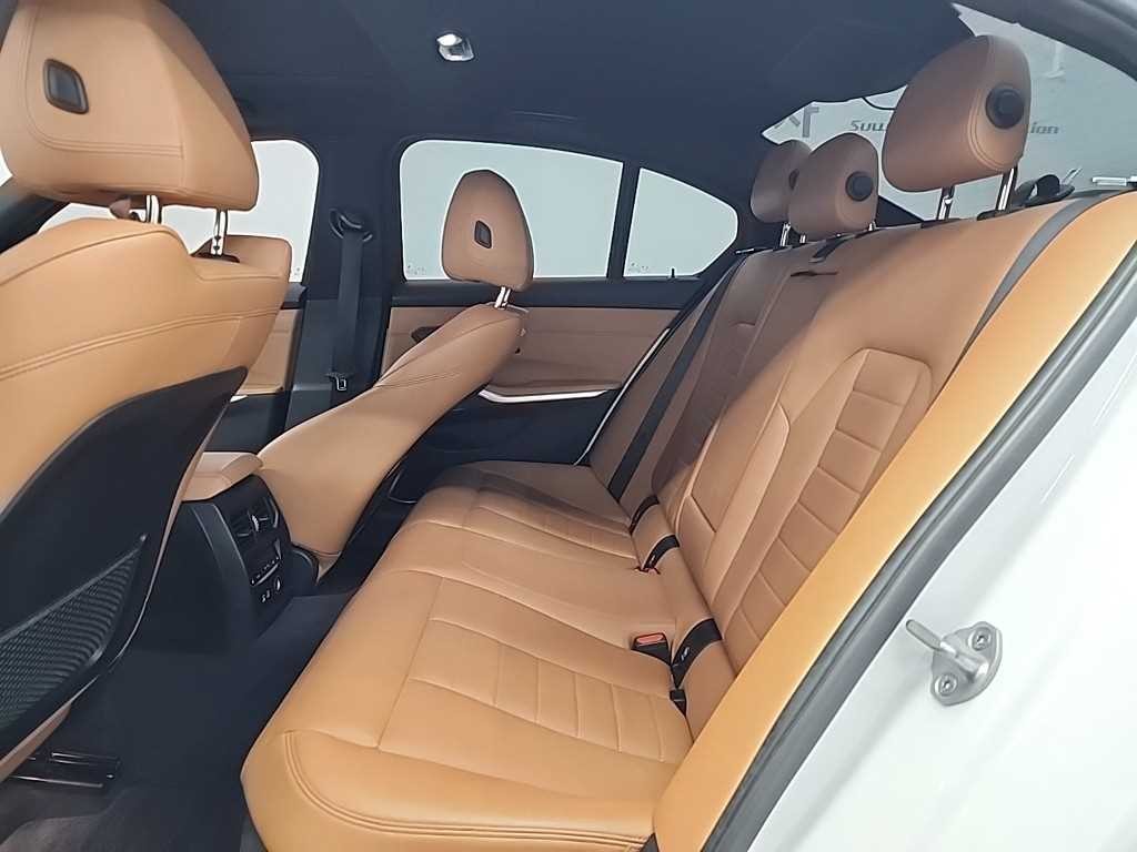 BMW 3시리즈 3시리즈 (G20) 330i xDrive M 스포츠 이미지 12