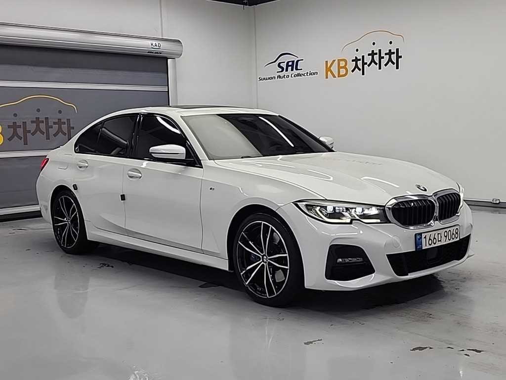 BMW 3시리즈 3시리즈 (G20) 330i xDrive M 스포츠 이미지 4