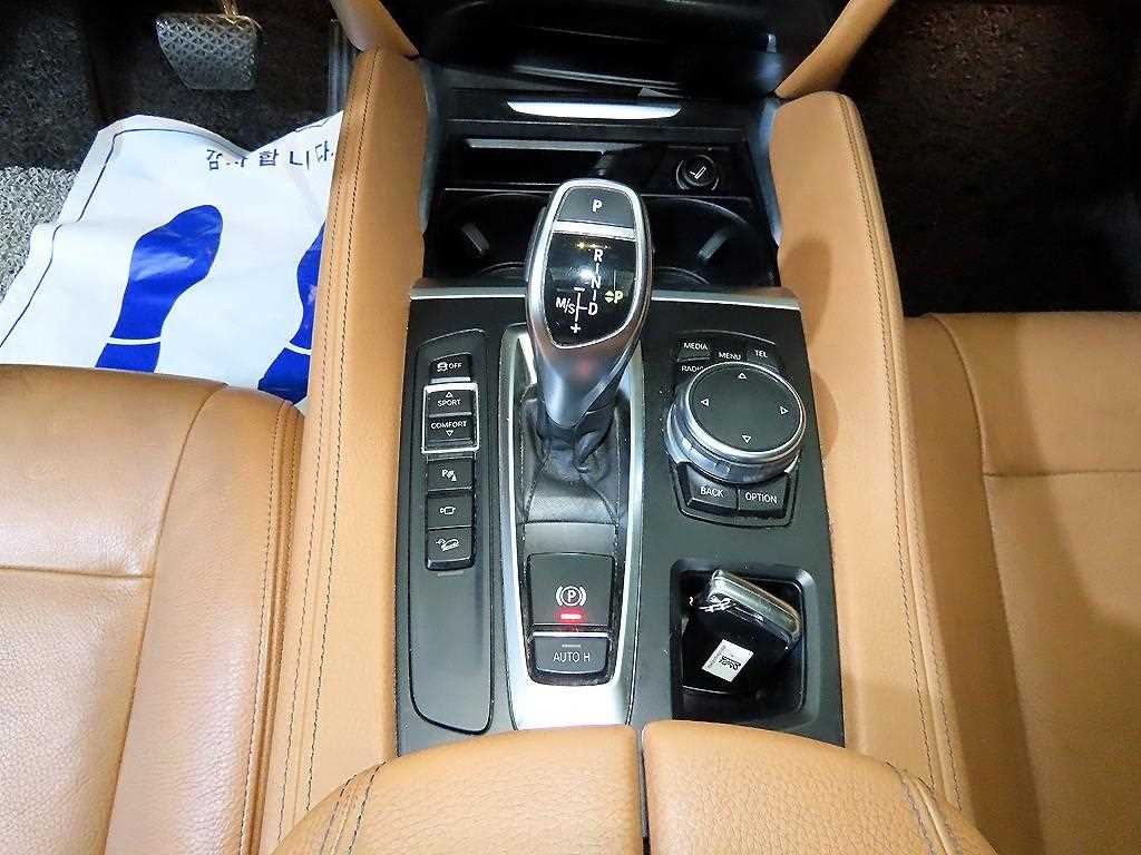 BMW X6 X6 (F16) xDrive 30d 이미지 12