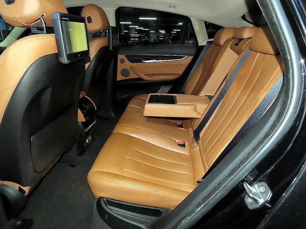 BMW X6 X6 (F16) xDrive 30d 이미지 7