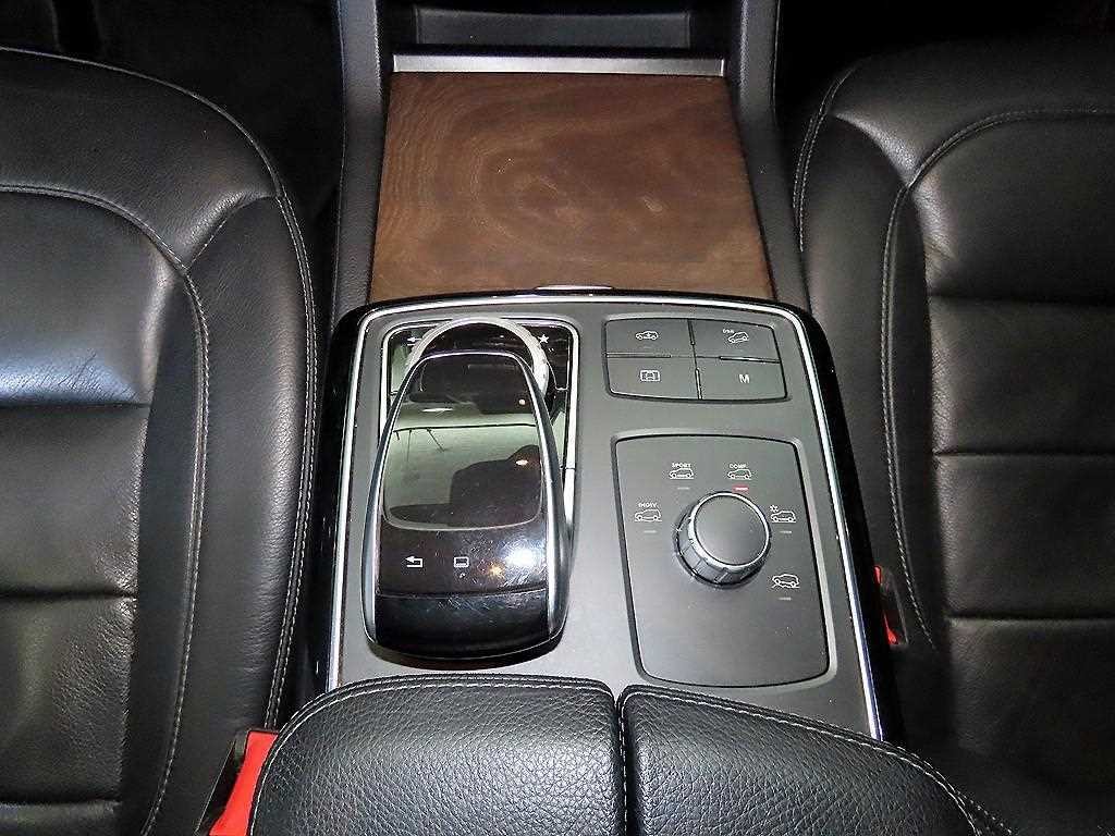 벤츠 GLS 클래스 GLS클래스 X166 GLS500 4MATIC 이미지 12