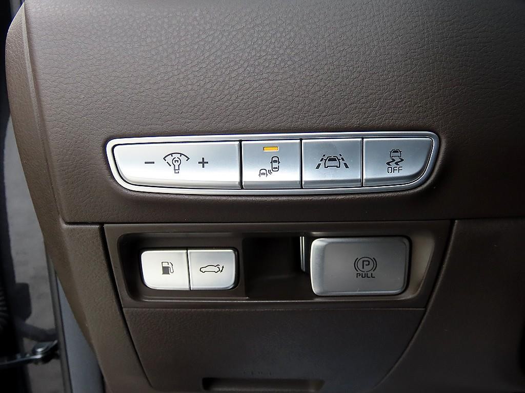 기아 K9 더 K9 3.8 GDI AWD 플래티넘Ⅲ 이미지 12