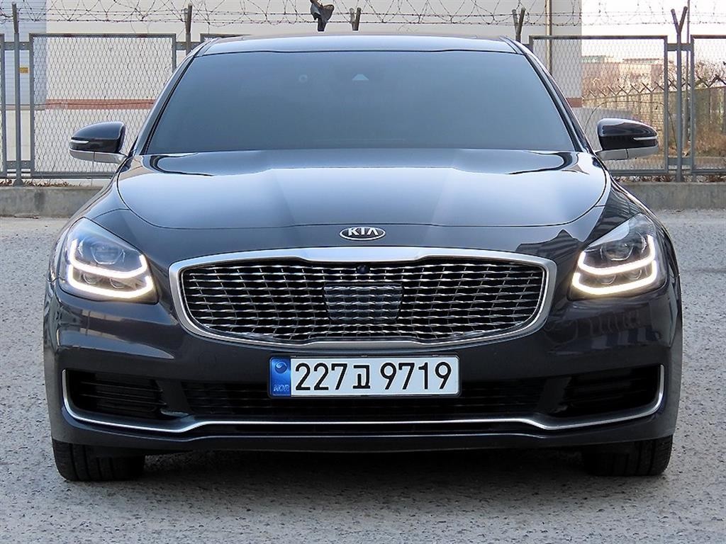 기아 K9 더 K9 3.8 GDI AWD 플래티넘Ⅲ 이미지 2