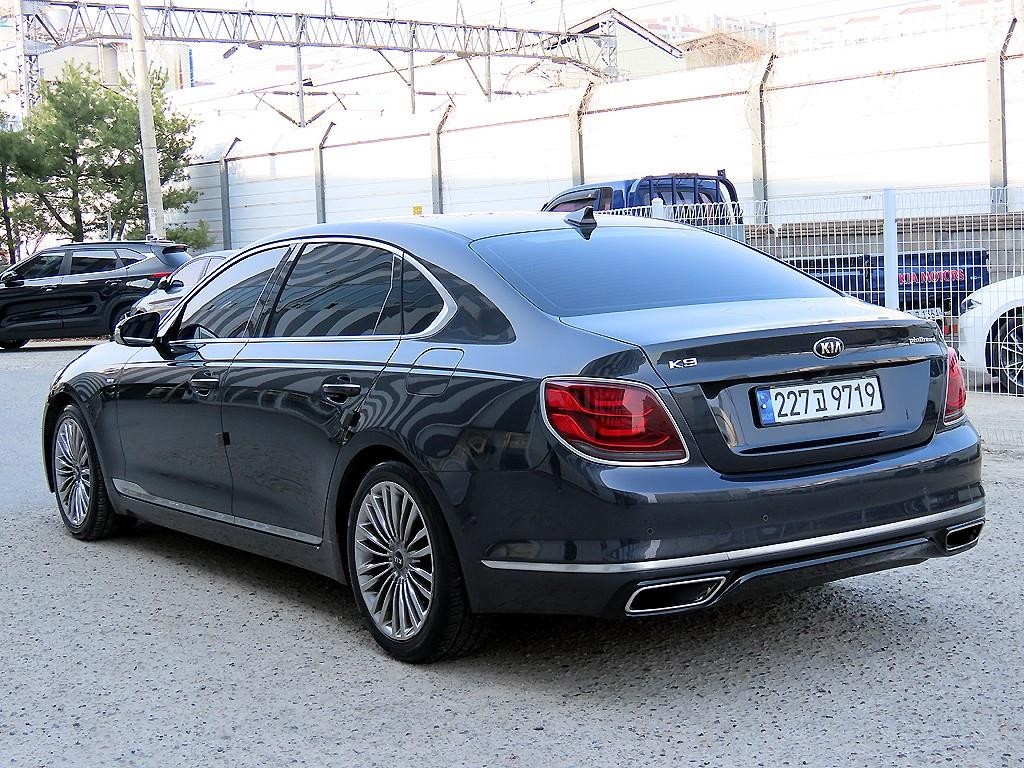 기아 K9 더 K9 3.8 GDI AWD 플래티넘Ⅲ 이미지 3