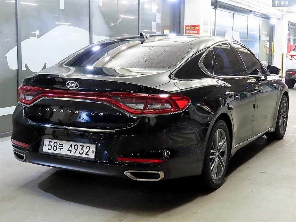 현대 그랜저 그랜저 IG 2.4 GDI 프리미엄 이미지 4