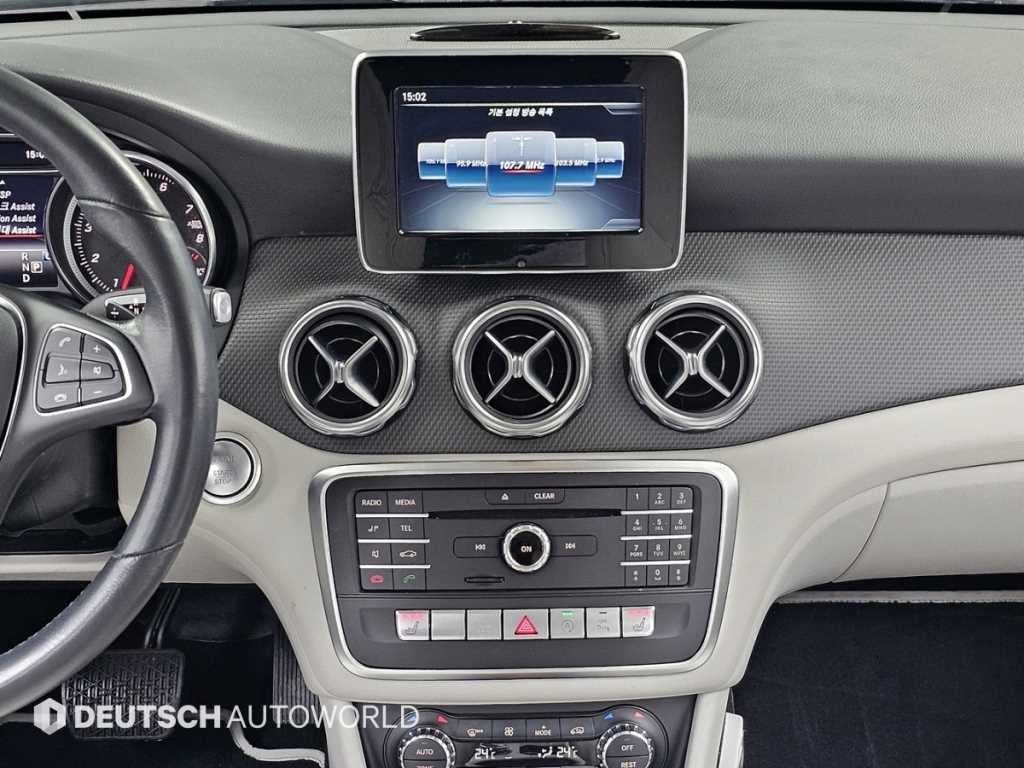 벤츠 GLA 클래스 GLA클래스 X156 GLA220 이미지 14