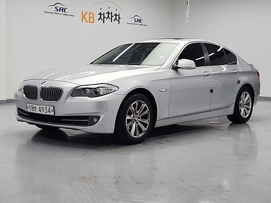 BMW 5시리즈 5시리즈 (F10) 520d 이미지 1