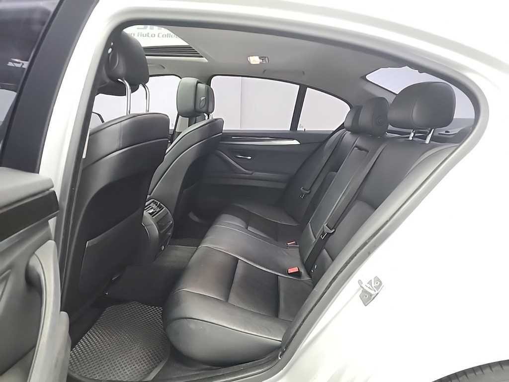 BMW 5시리즈 5시리즈 (F10) 520d 이미지 12