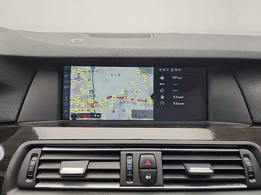 BMW 5시리즈 5시리즈 (F10) 520d 이미지 15