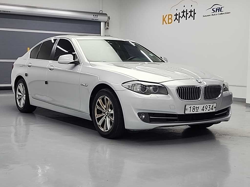 BMW 5시리즈 5시리즈 (F10) 520d 이미지 4