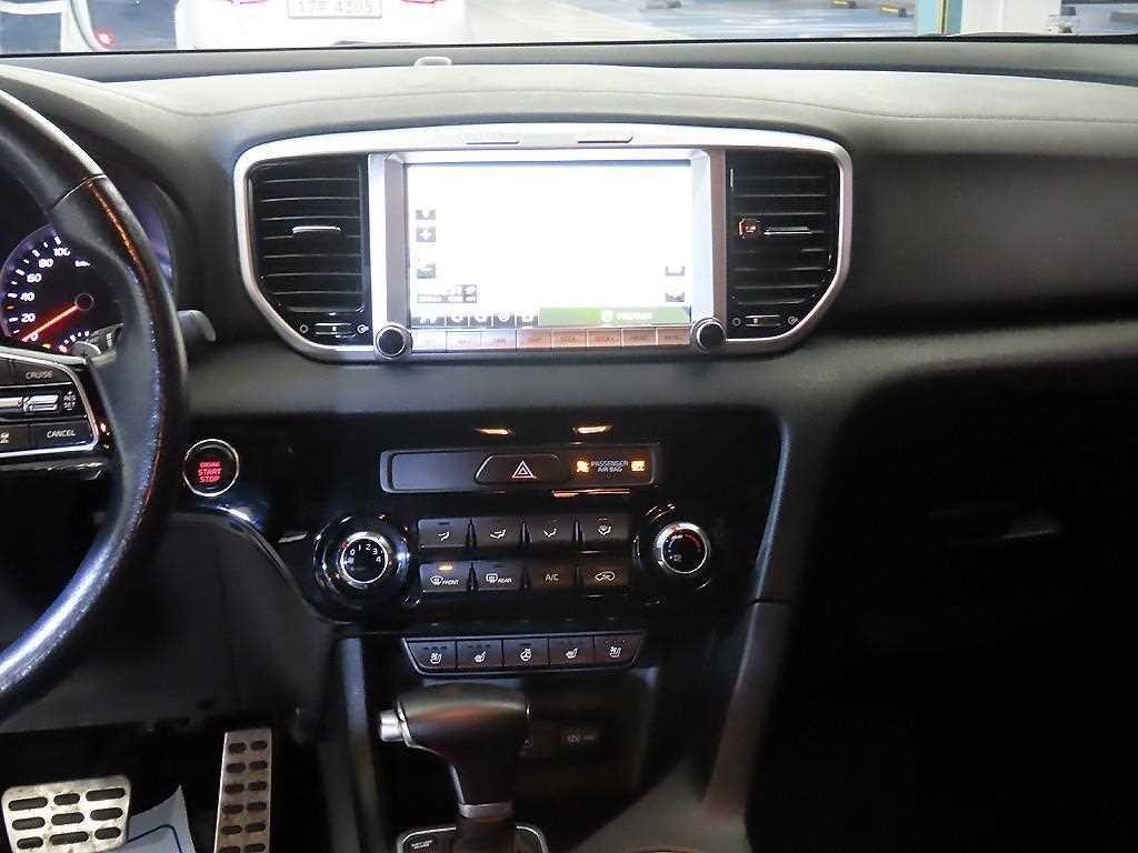 기아 스포티지 스포티지 더 볼드 2.0 디젤 2WD 노블레스 이미지 11