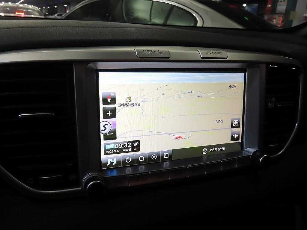 기아 스포티지 스포티지 더 볼드 2.0 디젤 2WD 노블레스 이미지 13