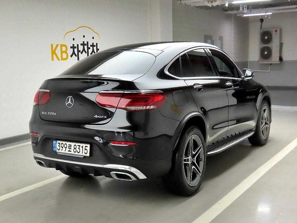 벤츠 GLC 클래스 GLC클래스 X253 GLC 220 d 4MATIC 쿠페 이미지 4