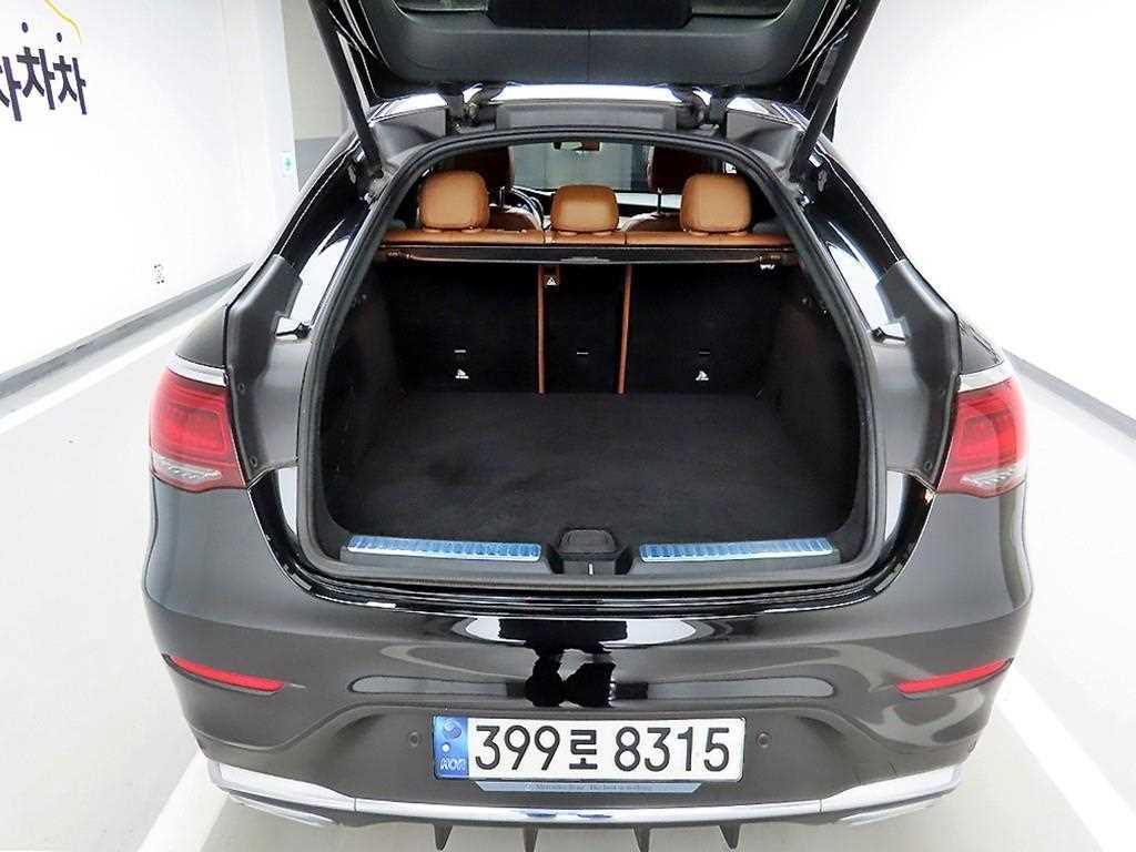 벤츠 GLC 클래스 GLC클래스 X253 GLC 220 d 4MATIC 쿠페 이미지 5