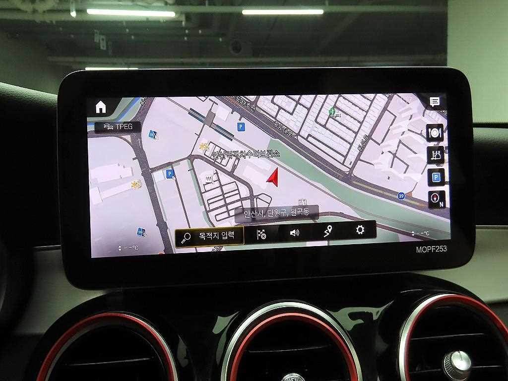 벤츠 GLC 클래스 GLC클래스 X253 GLC 220 d 4MATIC 쿠페 이미지 9