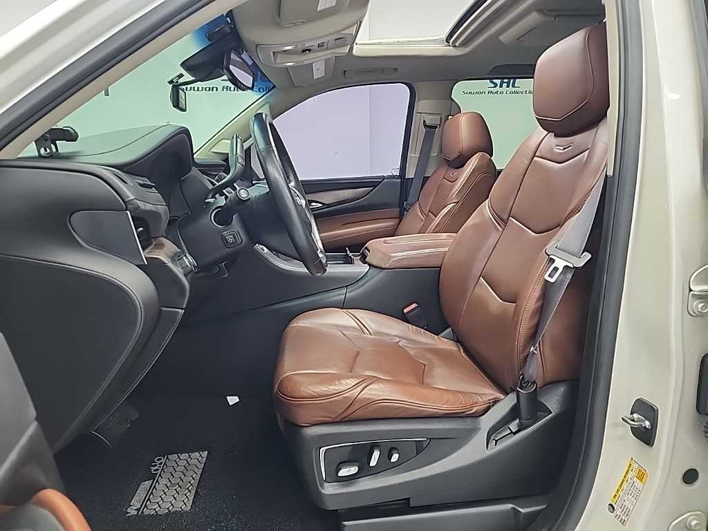 캐딜락 에스컬레이드 6.2 V8 ESV 이미지 11