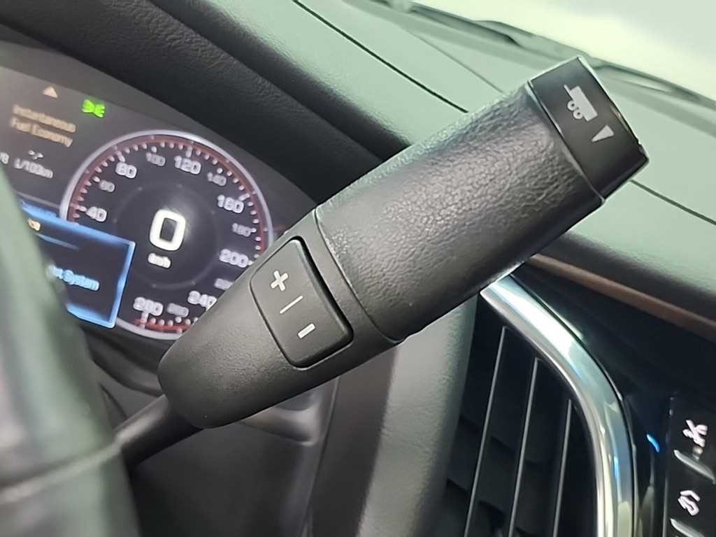 캐딜락 에스컬레이드 6.2 V8 ESV 이미지 8