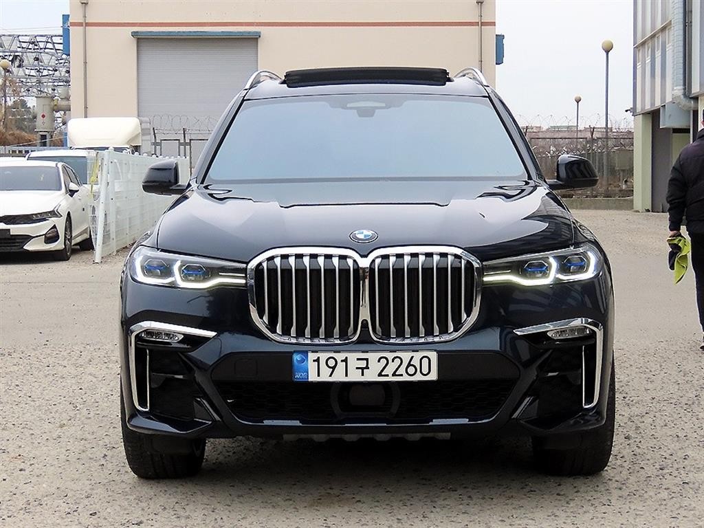BMW X7 X7 (G07) xDrive 40i M 스포츠 이미지 1