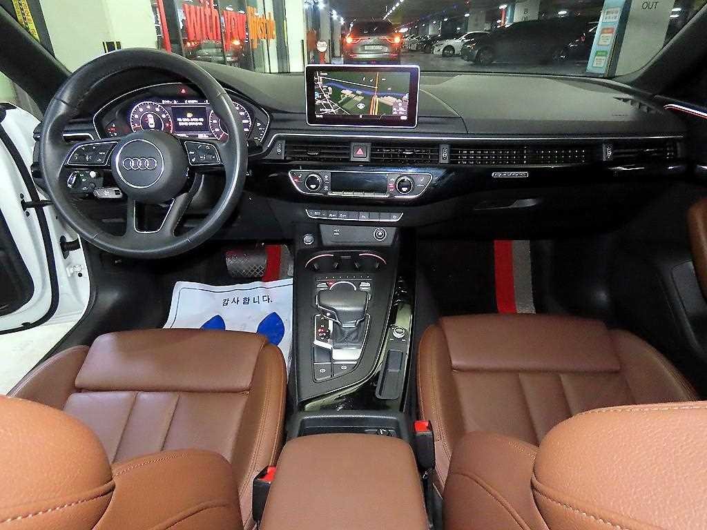 아우디 A5 A5 (F5) 45 TFSI 콰트로 프리미엄 스포트백 이미지 10