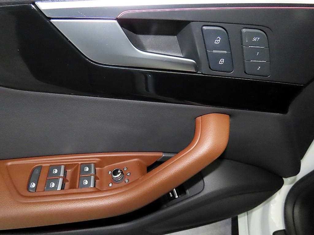 아우디 A5 A5 (F5) 45 TFSI 콰트로 프리미엄 스포트백 이미지 13