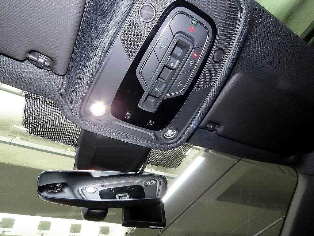 아우디 A5 A5 (F5) 45 TFSI 콰트로 프리미엄 스포트백 이미지 17