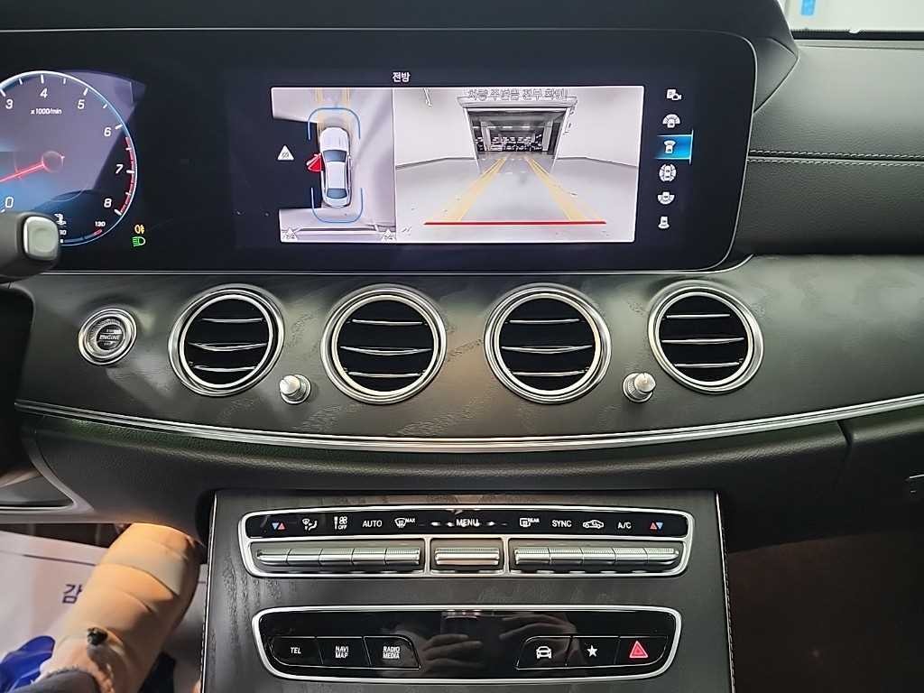 벤츠 E 클래스 E-클래스 W213 E250 AMG Line 이미지 11