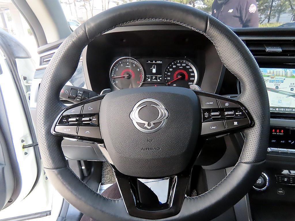 KG모빌리티(쌍용) 코란도 뷰티풀코란도 2WD 가솔린 1.5 C7 이미지 8