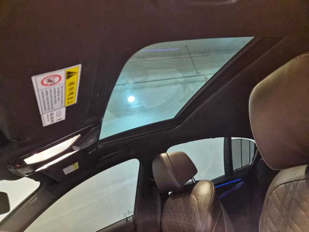 BMW 5시리즈 5시리즈 (G30) 530i xDrive M 스포츠 플러스 이미지 16