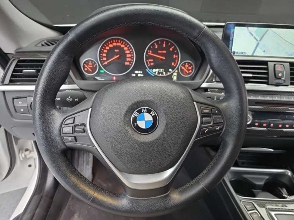 BMW 그란투리스모 3시리즈 GT (F34) GT 320D 럭셔리 이미지 7