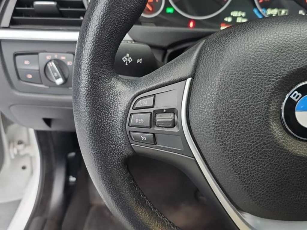 BMW 그란투리스모 3시리즈 GT (F34) GT 320D 럭셔리 이미지 8