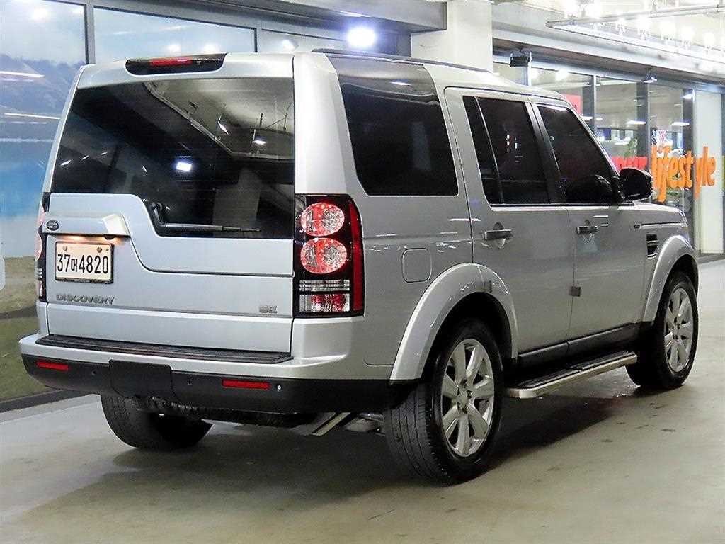 랜드로버 디스커버리 디스커버리4 3.0 TDV6 SE 이미지 4