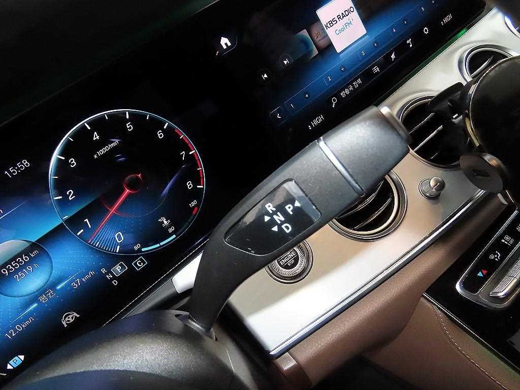 벤츠 E 클래스 E-클래스 W213 E250 아방가르드 이미지 10