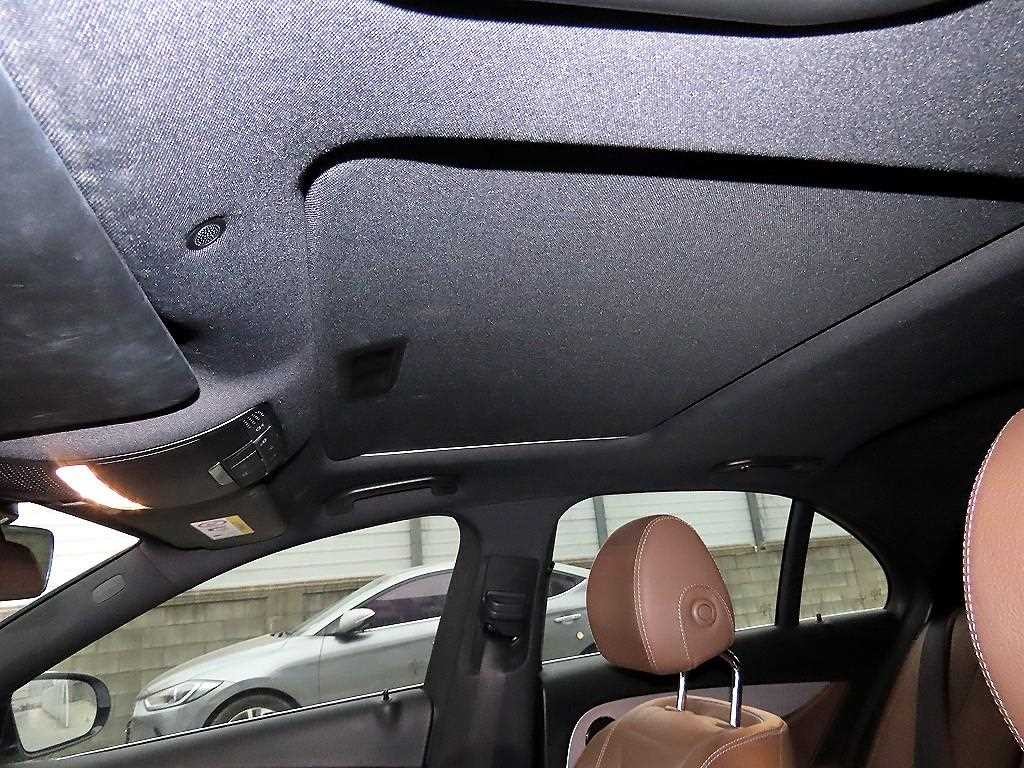 벤츠 E 클래스 E-클래스 W213 E250 아방가르드 이미지 17