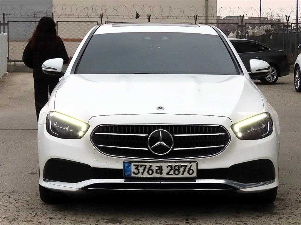 벤츠 E 클래스 E-클래스 W213 E250 아방가르드 이미지 2