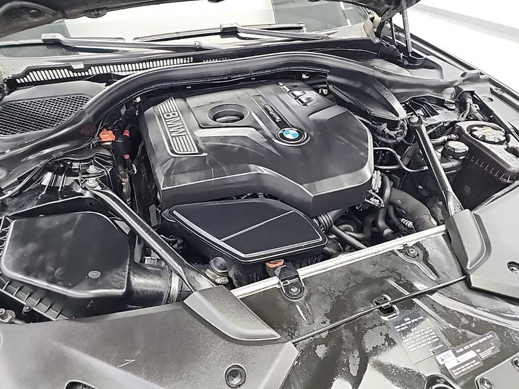 BMW 5시리즈 5시리즈 (G30) 530i M 스포츠 플러스 이미지 5