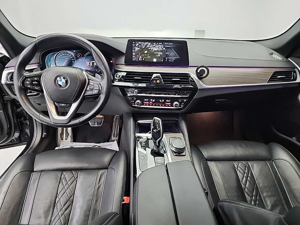 BMW 5시리즈 5시리즈 (G30) 530i M 스포츠 플러스 이미지 7