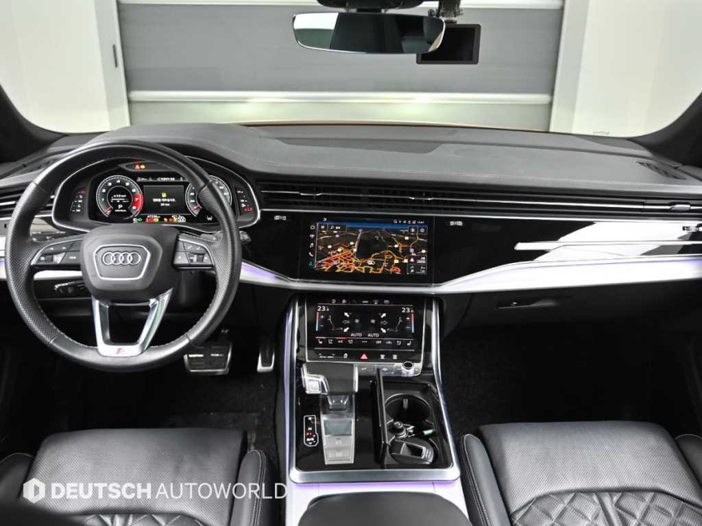 아우디 Q8 55 TFSI 콰트로 프리미엄 이미지 7