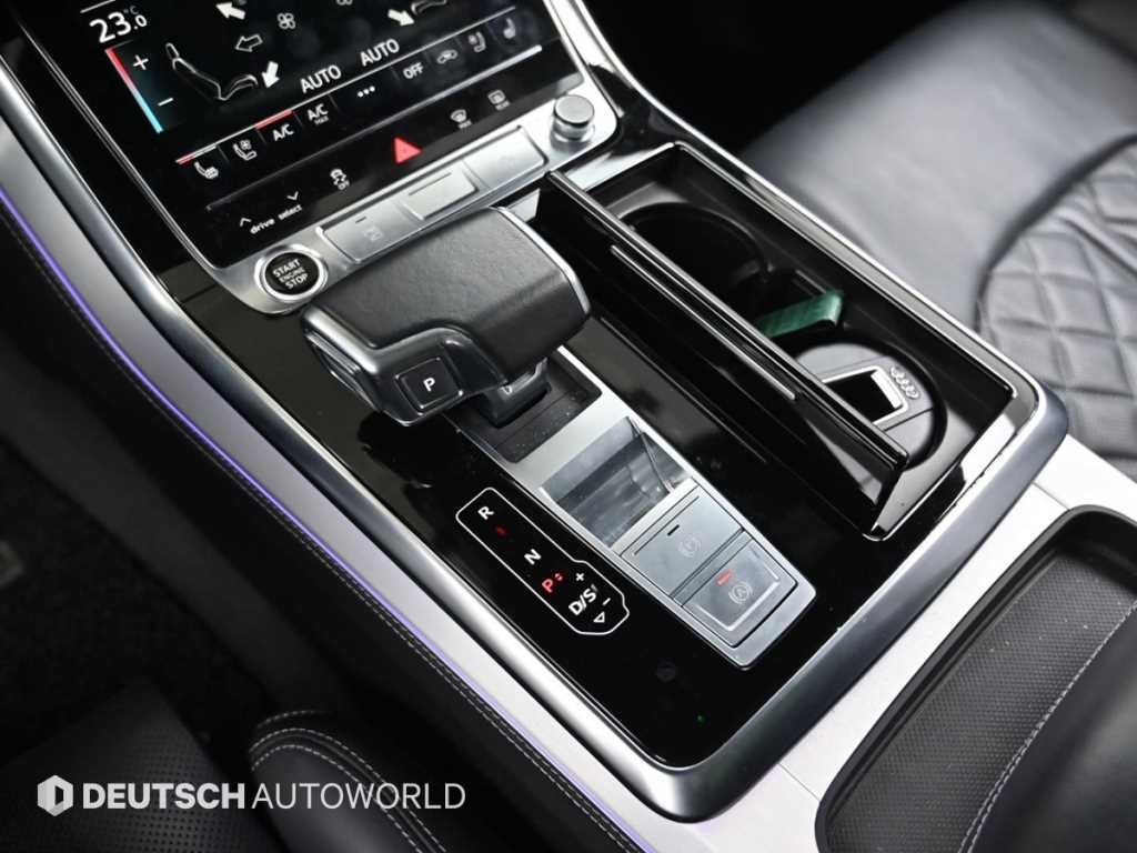 아우디 Q8 55 TFSI 콰트로 프리미엄 이미지 9